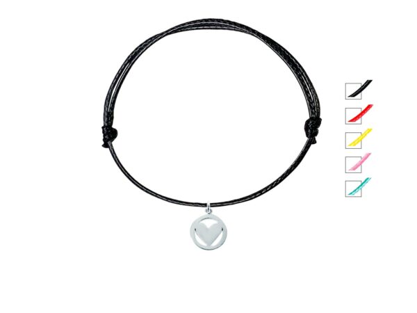 Bracelet cordon ajustable orné d'un pendentif cœur en argent