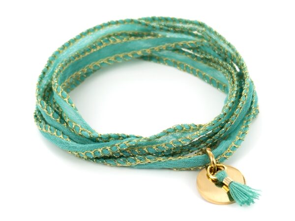 Bracelet soie turquoise pompon vert et petite médaille acier doré à personnaliser | Couleur pompon : Bleu