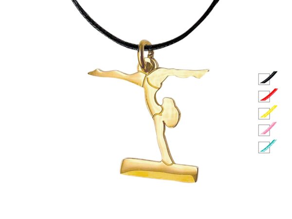 Collier cordon ajustable orné d'un pendentif gymnaste doré