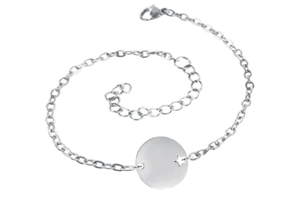 Bracelet chaînette agrémenté d'une médaille ronde avec étoile ajourée en acier inoxydable argenté