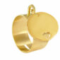 Bague tube rehaussée d'une médaille ronde avec cœur ajouré en acier inoxydable doré