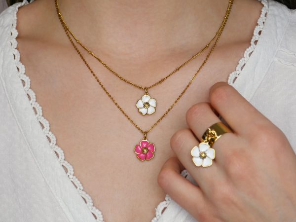 Collier chaîne maille boule alternée fleur de sakura en acier inoxydable doré