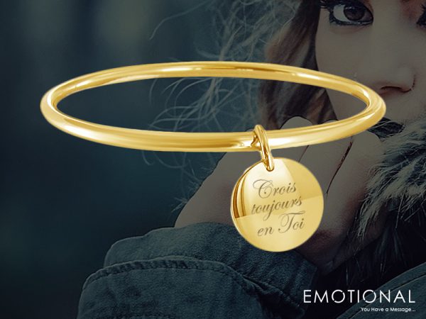 Bracelet jonc médaille acier doré à personnaliser