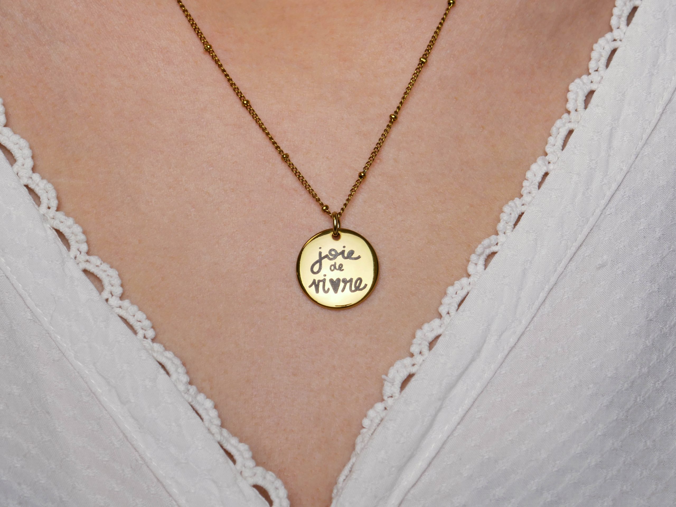 Collier maille boule alternée médaille à personnaliser