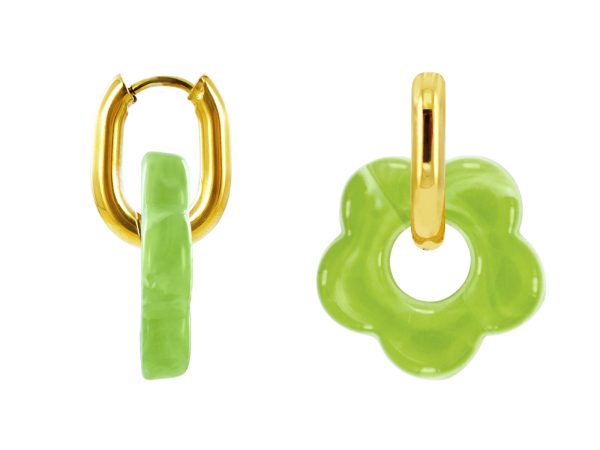 Créoles ovalisées fleur colorée en acier inoxydable doré