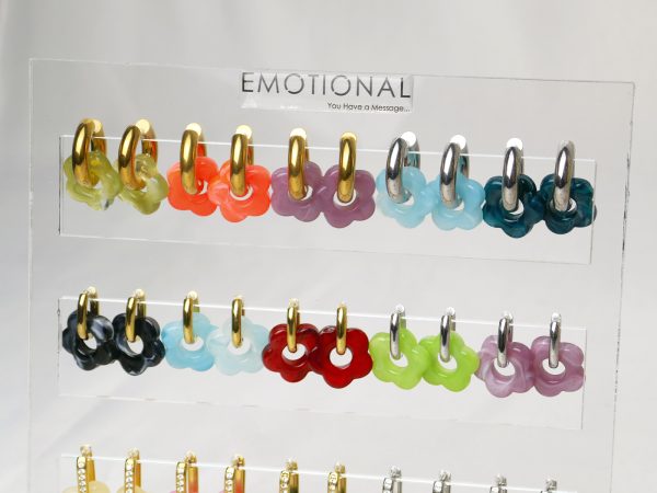Prêt à vendre Bijoux fleur en acrylique colorée (4 Colliers /10 Bracelets / 30 Paires de Boucles d'oreilles / 7 Joncs / 20 Pendentifs) en acier inoxydable argenté et doré / Support offert (en précommande / livraison fin avril)