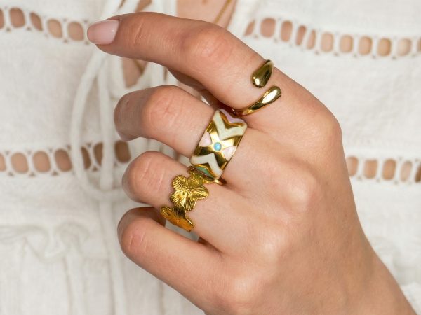 Bague ajustable motifs géométriques en émail coloré en acier inoxydable doré