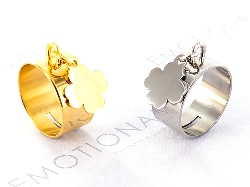 BAGUE-ACIER-TREFLE-1.jpg