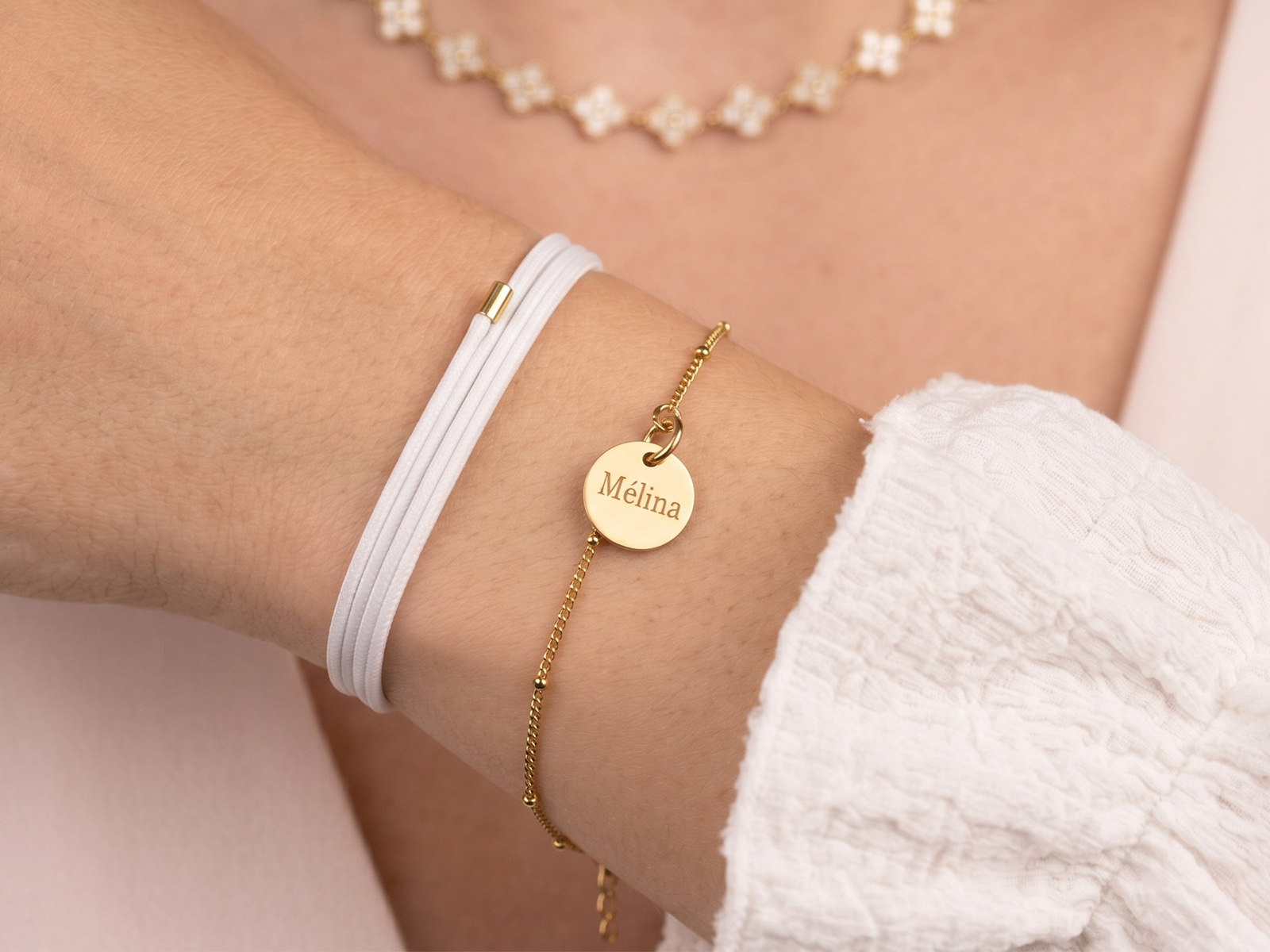 Bracelet maille boule alternée petite médaille acier doré à personnaliser