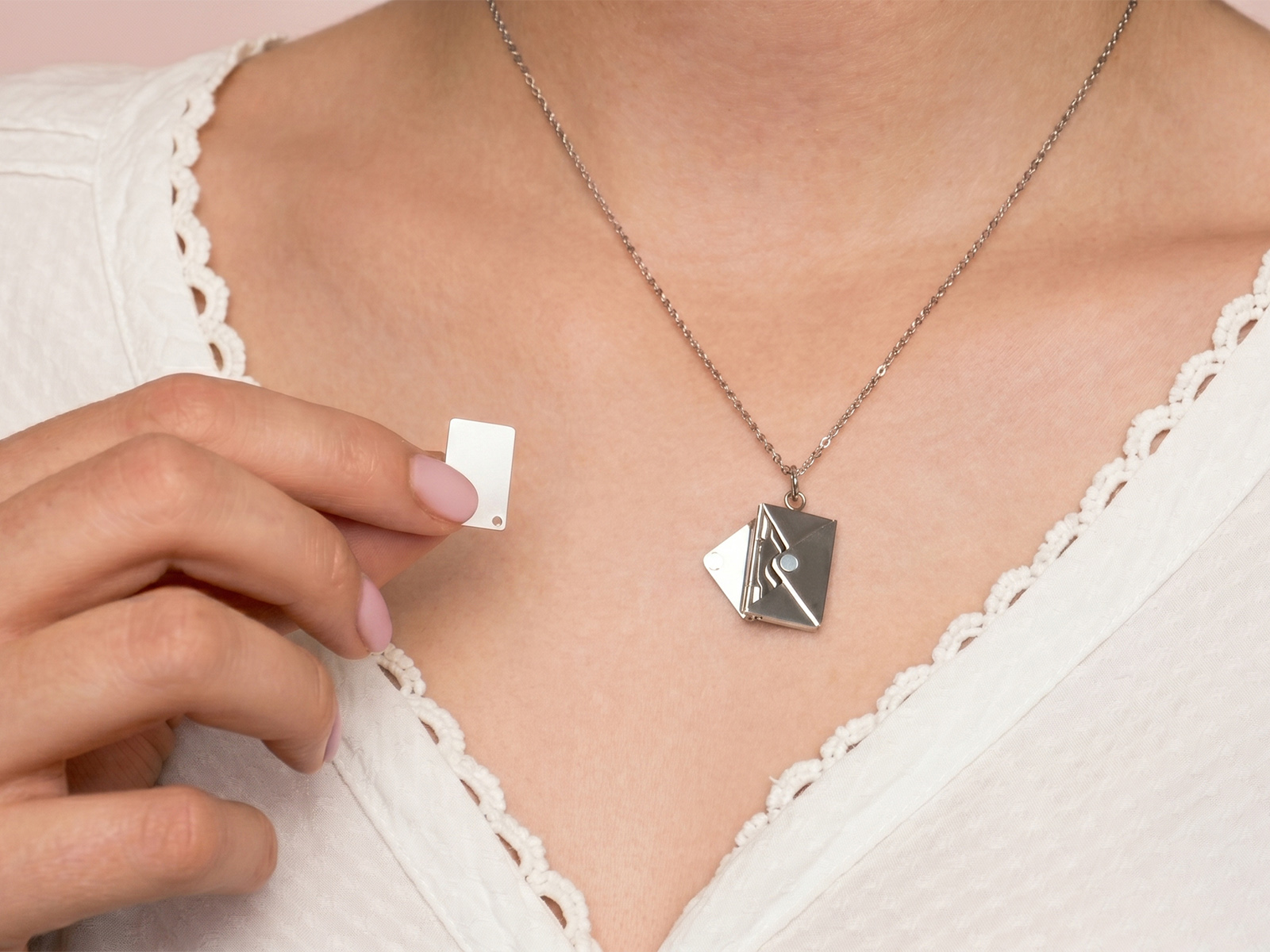 Collier chaîne maille forçat enveloppe "message secret" à personnaliser en acier inoxydable argenté
