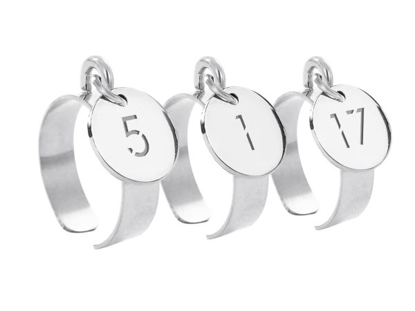 RINGAJNUM12-RH2.jpg Bague ajustable numéro découpé en acier inoxydable argenté | Taille ajustable : Du 52 au 56