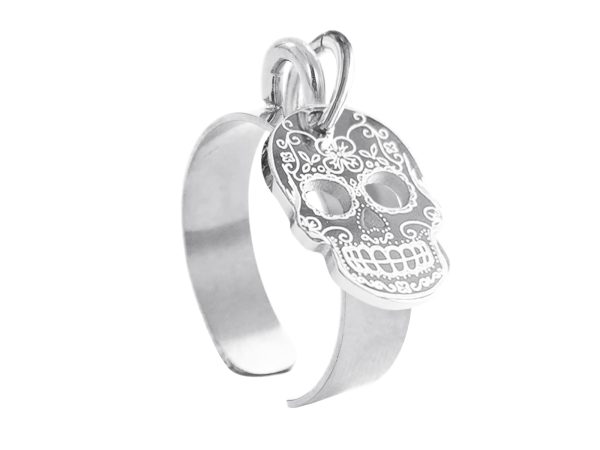 Bague ajustable tête de mort en acier inoxydable argenté | Taille ajustable : Du 52 au 56