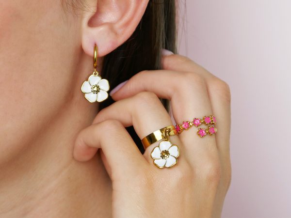 Bague ajustable fleurs de sakura colorées en acier inoxydable doré