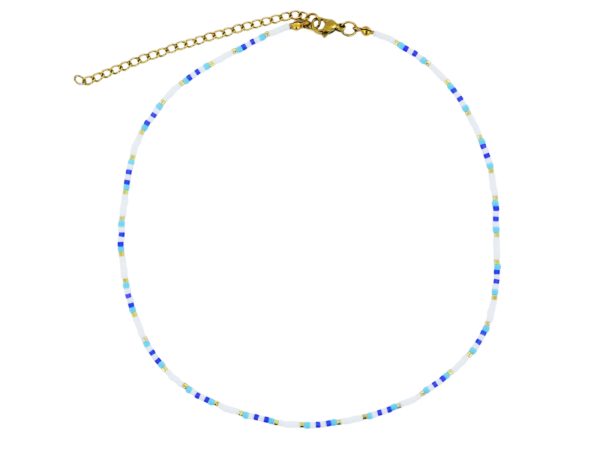 Collier agrémenté de perles japonaises colorées